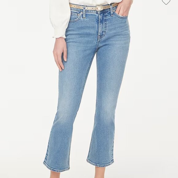 NWT: J. Crew Petite Flare Crop Jean in Signature Stretch - Misty Indigo Wash - Picture 1 of 8